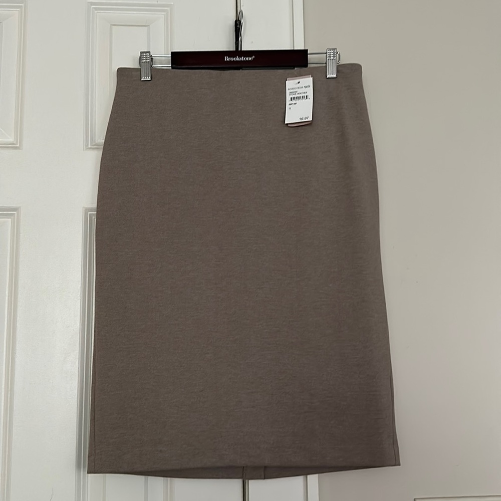 NWT pencil skirt